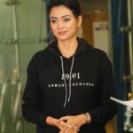 Priyanka Mondal Instagram - Thank you so much @indulgexpress & @sharmighosal for this honour. I’m so grateful to give away the awards to the winners. I love this & thoroughly enjoyed the whole thing. @getfitatskulpt is also a great gym with so many equipments. I thank Indulge for taking such a wonderful initiative to keep people fit ♥️ Mkup & hair done by @pritha_dutta_official #priyankamondalofficial Skulpt.