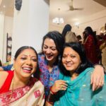 Priyanka Mondal Instagram - May Ma bless us all with the right spirit. Meeting my wonderful friends at @abhijitpl2 's Annapurna Puja