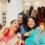 Priyanka Mondal Instagram - May Ma bless us all with the right spirit. Meeting my wonderful friends at @abhijitpl2 's Annapurna Puja