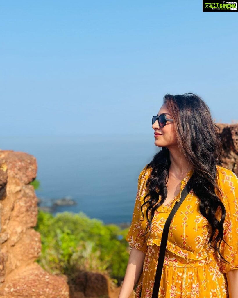 Priyanka Mondal Instagram - Behind the shooting #Titash #olokkhisingoa shooting Do watch the series in @klikk.tv app Goa