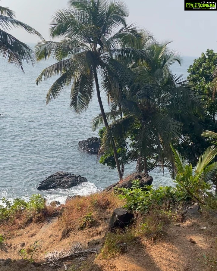Priyanka Mondal Instagram - Behind the shooting #Titash #olokkhisingoa shooting Do watch the series in @klikk.tv app Goa