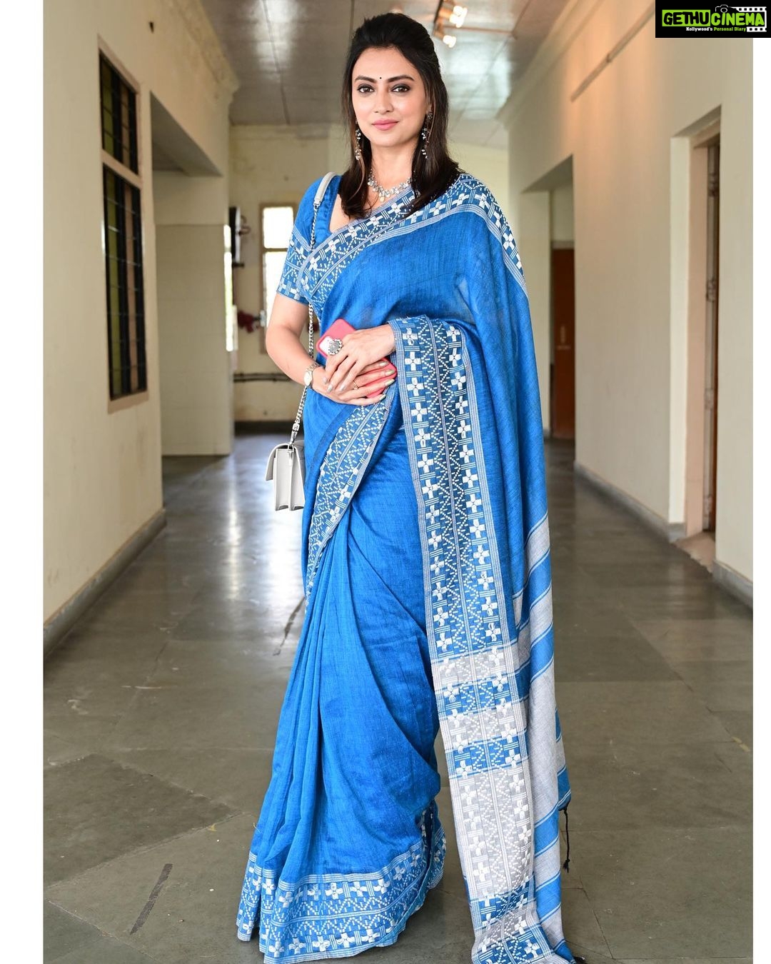 Priyanka Mondal Instagram - 💙 #priyankamondalofficial Satyajit Ray Film & Television Institute - SRFTI, Kolkata