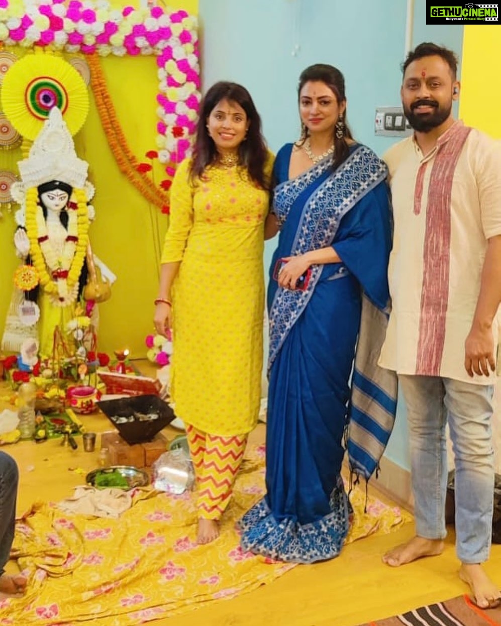 Priyanka Mondal Instagram - Saraswati pujo 2023 #priyankamondalofficial Pathshala. Institute of Performing Arts and Fitness
