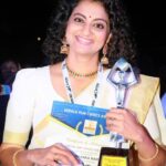 Priyanka Nair Instagram - #keralastatefilmcriticsaward 2022 #specialjurymention ♥️♥️ #Aamukham #priyankanair @abhilashpn.official @cinematography.pratap @deepumusic @sobinsoman_editor @shyamkwarrier @syam.prem @_sumathefacechanger_ @aanunobbyofficial @rajeswari_subramanyam @davisvazhapilly
