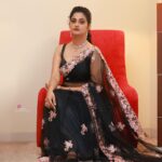 Priyanka Nair Instagram - ♥️♥️ 📸 @abinprasad_cherthala Costume - @poonolilsilks Mam and hairstyle - @mukeshmuralimakeover