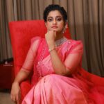 Priyanka Nair Instagram - 📸 @abinprasad_cherthala Costume - @poonolilsilks Makeup and hairstyle - @mukeshmuralimakeover #saree #bridal #instagram #priyankanair