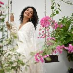 Priyanka Nair Instagram - Colors are the smiles of nature 📸 @missindia_tvm #whitelove #priyankanair