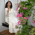 Priyanka Nair Instagram - Colors are the smiles of nature 📸 @missindia_tvm #whitelove #priyankanair