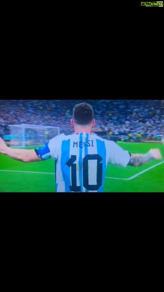 Priyanka Nair Instagram - Vamos Argentina 🎉 #fifaworldcup2022 #qatar2022 #messi #argentina