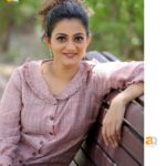 Priyanka Nair Instagram - @priyankanairofficial @sonamsahnimua #editorialphotography #editorialphotographer #actressphotos #actressphotoshoot #priyankanair #actresspics #tollywoodactress #mollywoodactress #cuteactress #fashionpost #fashionposts