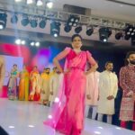 Priyanka Nair Instagram - About yesterday night …At Core International fashion eve 2022 ☺️ Costume - @poonolilsilks Mua - @mukeshmuralimakeover @inframe_media_lab @holidayinn_cochin @judefelix_offical @dalu_krishnadas #fashionshow #saree #priyankanair #instaday Holiday Inn Cochin