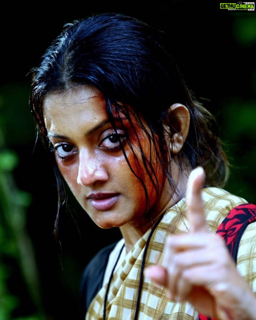 Priyanka Nair Instagram - The fire in her eyes spoke about a story that she'd never tell. #priyankanair