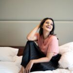 Priyanka Nair Instagram - Learn to smile at every situation .See it as an opportunity to prove your strength and ability.☺️ 📸 @alwinmalayattoor Mua and styling - @elsamma_johnson_ #behappy #instadaily #priyankanair