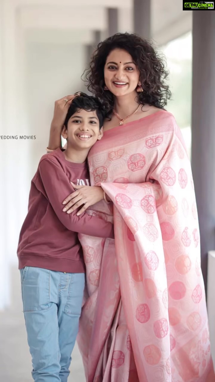 Priyanka Nair - 23.7K Likes - എൻ്റെ കുഞ്ഞരിപ്രാവ് 🤗
#priyankanair #reelsinstagram