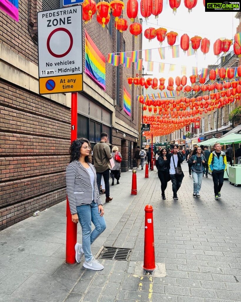Priyanka Nair Instagram - #throwbackthursday #londondiaries #priyankanair #actress Chinatown, London