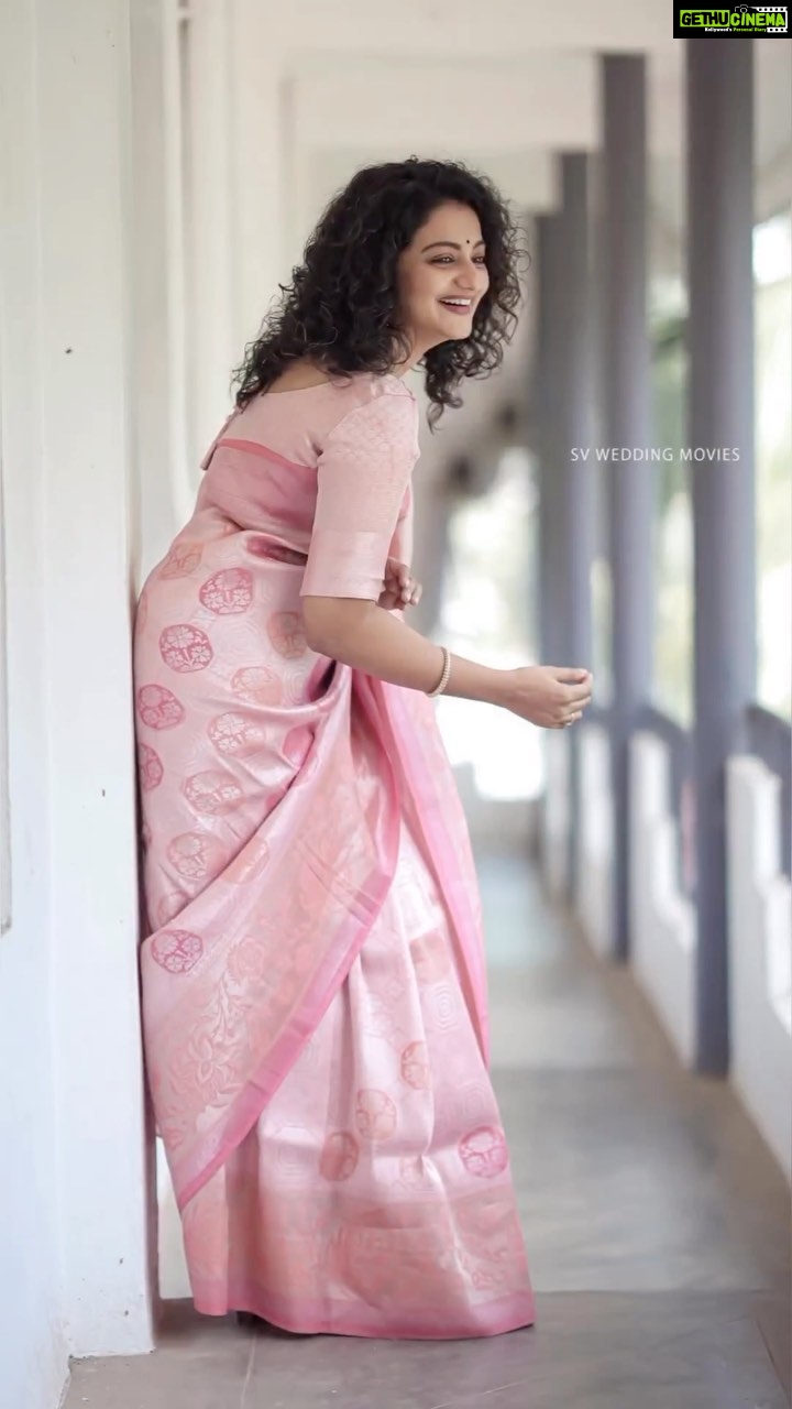 Priyanka Nair Instagram - Chinna chinna aasai ♥️ 📸 @santhosh.vikram.7 Trivandrum, India
