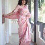 Priyanka Nair Instagram - sm : ) e Photography - @santhosh.vikram.7 #priyankanair #smile #instadaily #southindianactresss Trivandrum, India