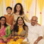 Priyanka Nair Instagram - Haldi ceremony ♥️ @priyada_nair @art_artist_and_kutty_stories @dhanyasanalk #haldiday #happiness #priyankanair #homesweethome