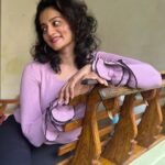 Priyanka Nair Instagram - 💜 📸 @capt.gallant_rover #purple #instapic #priyankanair #southindianactress