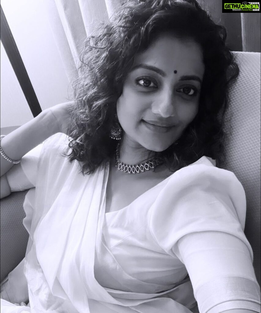 Priyanka Nair Instagram - Cheerful morning vibes ♥️ #priyankanair #instadaily #morning #ilayaraaja