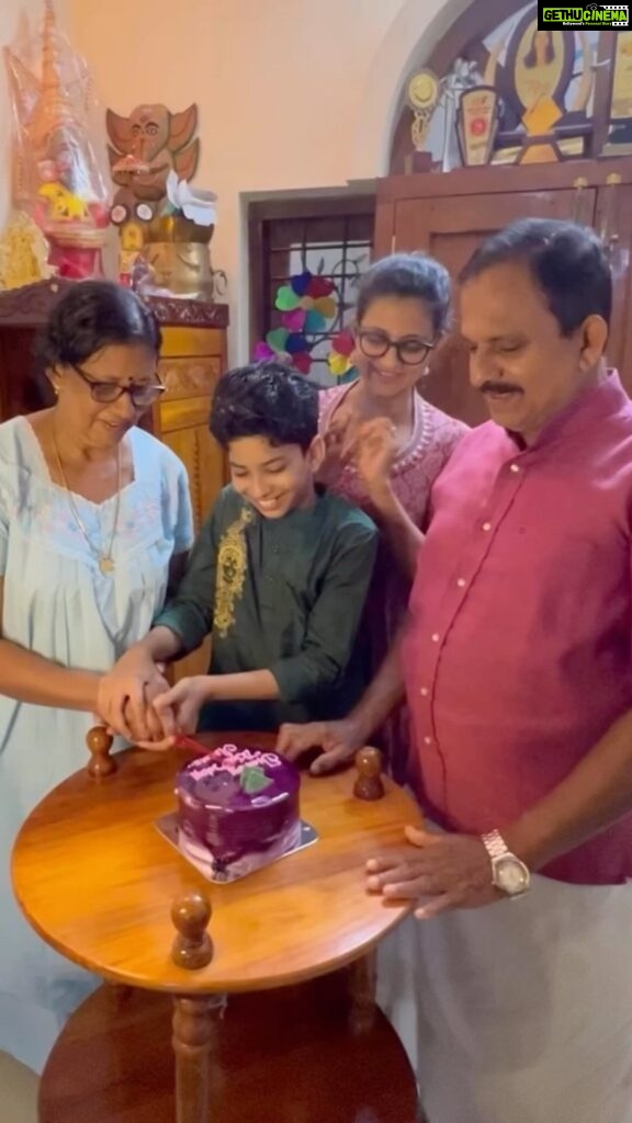 Priyanka Nair Instagram - Amma ♥️ #happybirthdayamma #amma #monents #happybirtbday @ponnammamuraleedharan @muraleedharan715