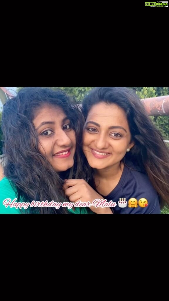 Priyanka Nair Instagram - Happy birthday to our queen 🤗♥️🥳 Happy birthday Malu 😘 #happybirthdaysister #birthdaywishes #sisters #missingyou