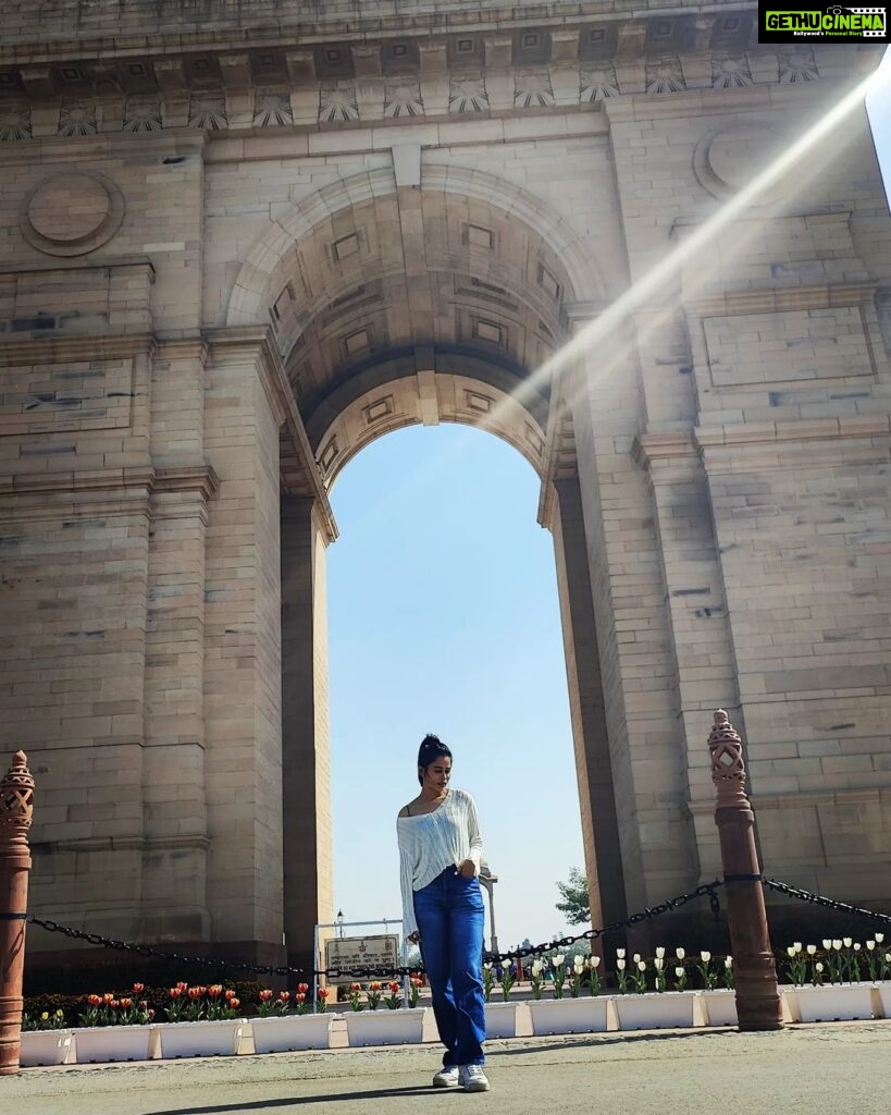 Priyanka Ruth Instagram - India gate💫 . . . #indiagate #delhi #instagood #instadaily #instalife #saipriyankaruth
