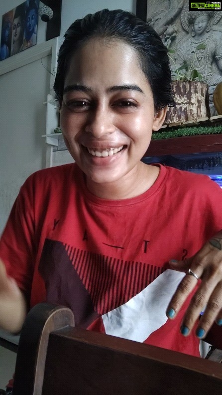 Priyanka Ruth Instagram - Thiz is me 🤣 . . . #home#beyou#beproudofyourself #oilface #original #nomakeup #nofilter #saipriyankaruth