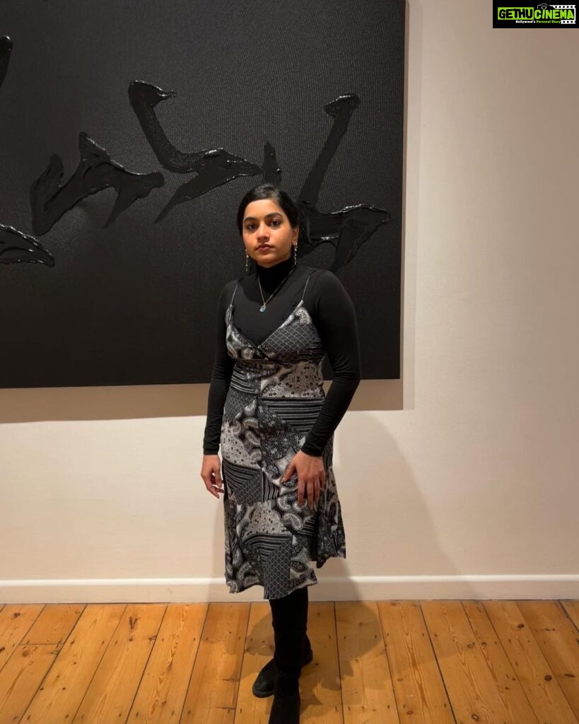 Punarnavi Bhupalam Instagram - “Transvangarde” This show is a curation of all cultures from around the planet and I had the opportunity to be a part of the private view of transvangarde in October gallery, have a visit If you are around x October Gallery