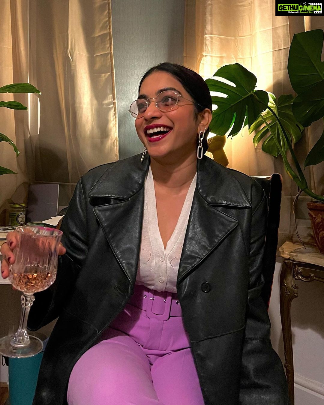 Punarnavi Bhupalam Instagram - Live, laugh,cry London, United Kingdom