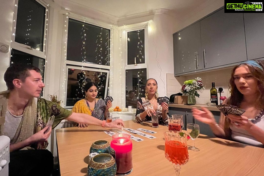 Punarnavi Bhupalam Instagram - Diwali celebrations at my place πͺ Lots of food, laughter, spiked roohafza,sweets from ambala, cheeky card games and hindi songs playing in the background. Sounds about right :) London, United Kingdom