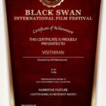 R. K. Suresh Instagram - கொல்கத்தா மாநகரில் நடைபெற்ற ‘ப்ளாக் ஸ்வான் சர்வதேச திரைப்பட விழாவில்’ நம் விசித்திரன் திரைப்படம் ‘சிறந்த திரைப்படம்’ மற்றும் ‘சிறந்த நடிகர்’ என இரண்டு விருதுகளைப் பெற்றுள்ளது. #bestactor #bestmovie Thanks to BLACK SWAN international Flim festival 2022 awards 🙏 @onlynikil @primevideoin