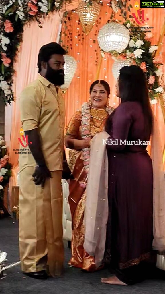 R. K. Suresh Instagram - Director Shankar's wife Easwari Shankar blessed the mommy to be Mrs. Madhavi Suresh @madhucine ❤ @studio9__productions @rapsprasaath #rksuresh #madhucine #nikilmurukan #babyshower #baby #mom