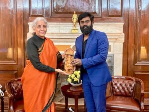 R. K. Suresh Instagram - Met our honourable finance minister Nirmala Sitharaman ji . Thanku for your valuable time madam 🙏 along with @SathyaJyothi sir #tamilnaduproducercouncil
