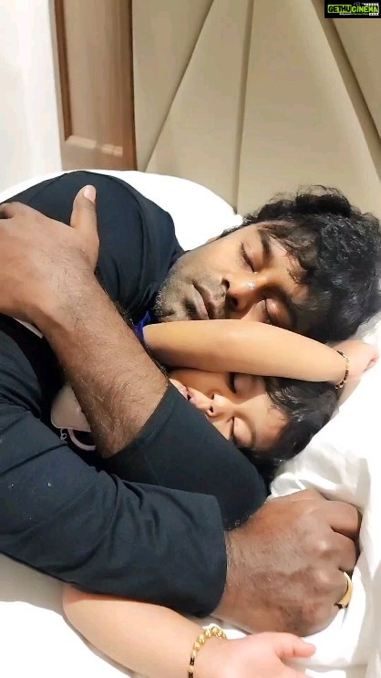 R. K. Suresh Instagram - My father has always been my hero. ❤️❤️❤️❤️🧿🧿🧿 Love you appa 😘😘 @actorrksuresh #isharyasuresh