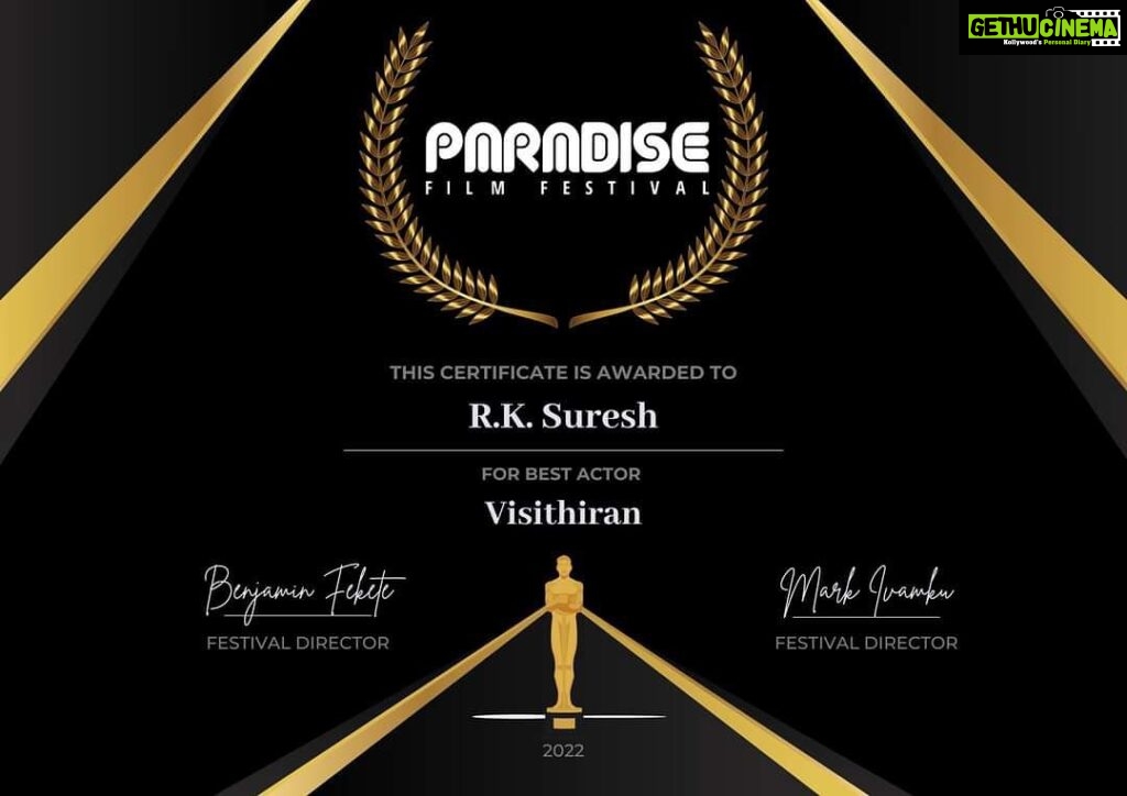 R. K. Suresh Instagram - ஹங்கேரி நாட்டின் தலைநகரான புடாபெஸ்ட் நகரத்தில் நடைபெற்ற ‘பாரடைஸ் திரைப்பட திருவிழாவில்’ நம் விசித்திரன் திரைப்படம் ‘சிறந்த நடிகர்’ விருது பெற்றுள்ளது. @onlynikil @primevideoin