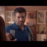 R. Madhavan Instagram – Madhavan monthly groceries-a vaangaama vittadhunaala
Simran kitta irundhu evlo vaanga vendiyathu irukku
Inimel ungalukku andha kavalai illai. Unga monthly groceries-a sila nimidangalil delivery pera Swiggy App-il #SwiggyInstamart-ilOrder Seiyyunga.
Best groceries…best prices…best delivery service oda.