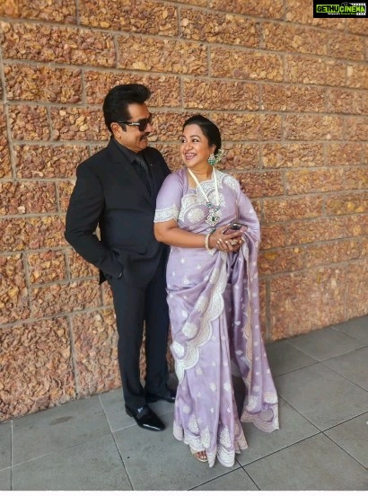 R. Sarathkumar Instagram - It is a day to exchange love and affection around all, near and dear, at home at work ,parents ,friends and relatives ,Happy Valentine's Day @radikaasarathkumar @varusarathkumar @rayanemithun @poojasarathkumar