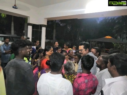 R. Sarathkumar Instagram - A fan moments at Criminal shoot with gautham karthik , Shoot in madurai, it is so emotional to hear the love and affection and adulation they have fiemr us remembering old and new films alike. Truly moved by the elderly lady who has been watching me from Cheran Pandian days and Suryavamsam being her favorite #Criminal #gautamkarthik #bigprint #fans #movies