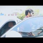 RJ Balaji Instagram - உங்க வீட்ல விசேஷம்னா, எங்கள கூப்புடுங்க கண்டிப்பா நாங்க வர்றோம் !!!💖 மறக்காம எங்க #VeetlaVishesham க்கு ஜுன் 17 குடும்பத்தோட வந்துருங்க..!!!😃😍