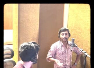 RJ Balaji Instagram - This is how we made the #DaddySong from #VeetlaVishesham 😃😃 Out now on youtube and all streaming platforms..!!! (Link in Bio)