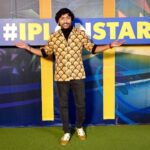 RJ Balaji Instagram - ஆரம்பிக்கலாங்களா !?! ❤️ #IPLonStar from today !!! #HoodiBaba 💛