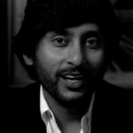RJ Balaji Instagram - தம்பி பச்சை சட்டை💛, பசங்களோட Fun-ஆ TV-ல கிரிக்கெட் பாக்கற மாதிரி வருமாடா?🥹 அதுவும் HD-ல நாளை மாலை 7 மணி-லிருந்து #IPLonStar 🎆 திருவிழா ஆரம்பிக்குது 🔥 #GameOn #SoundOn