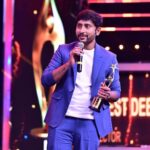 RJ Balaji Instagram - Thank you #SIIMA2021 for all the 7 nominations and the best debutant director award for #MookuthiAmman !!! ❤️ On behalf of NJ Saravanan and our entire team, I thank all the fans for all your love on our film ,and we promise you, our next film will be even better !!! ❤️