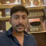 RJ Balaji Instagram - Happy Women’s Day ! On this special day, support this noble initiative.! Check out www.kadaiveedhi.shop 😊🙏