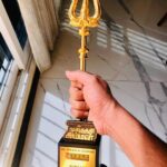 RJ Balaji Instagram - Thank you Vels Film International and Dr. Ishari K Ganesh for #MookuthiAmman !!! ❤️ We as a team are happy to have delivered a blockbuster again after LKG !!! 🔥🔥🔥