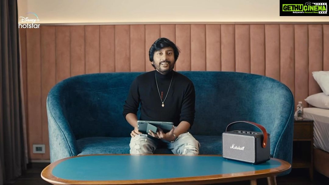 RJ Balaji Instagram - #RunBabyRun streaming from midnight only on India’s no: 1 Ott platform @disneyplushotstartamil 😀❤️ @vijaytelevision @princepicturesindia