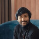 RJ Balaji Instagram - Ivaruku veru engum kilaigal kidaiyaadhu #RunBabyRun streaming from tomorrow on #Disneyplushotstar @aishwaryarajessh @jiyen.krishnakumar @lakku76 @samcsmusic @rajayyappamv @radikaasarathkumar @smruthivenkatofficial @actor_vivekprasanna @editor_madan @veeramaniartdirector @saregamatamil @kirubakaran.akr @kvdurai @johnsoncinepro @princepicturesindia #RunBabyRunOnHotstar