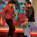 RJ Balaji Instagram - Mooku, Mooku, Mooku Mela Raja...🎧🎙️🎵🎶 Uncle and aunties Here’s my video for the #MookuMelaRajaReels @starsportstamil Challenge You can participate too by following the three simple steps. 👇🏻👇🏻 1) Click on this video and press "Use Audio" 2) Record your dance video and use the #MookumelaRajaReels. Tag @starsportstamil. 3) Tag 3 of your friends and continue the Kutthu! 💃🏻🕺🏻 #FeelItReelIt #MyIPLReel #IPLDanceChallenge #Dream11IPL2020 #IPL #ReelsChallenge #MookuMelaRaja #StarSportsTamil #StarAiKelungal
