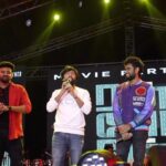 RJ Balaji Instagram - தமிழகத்தின் செல்லக் குரலுக்கான தேடல் !!! 😀😎 #RunBabyRun 🖤